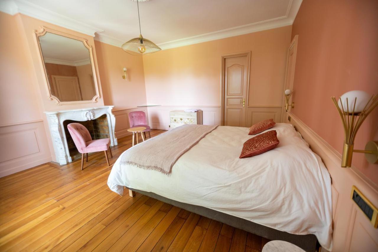 Les Frenes En Provence-Chateau Zen Aviñón Habitación foto